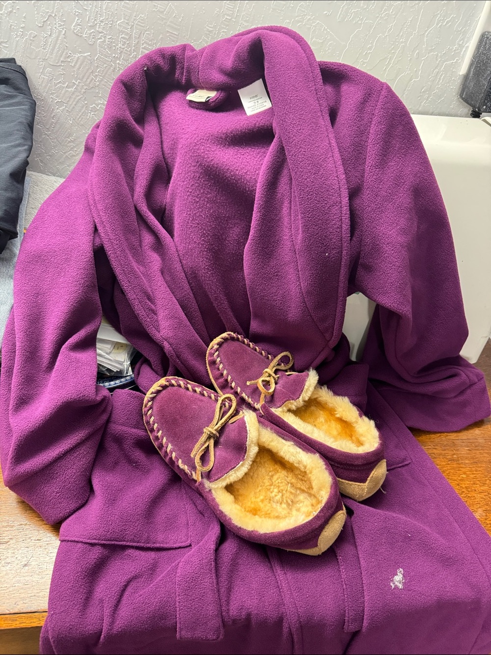 LL Bean Plush Purple kids robe and wicked good Moccasin Slippers